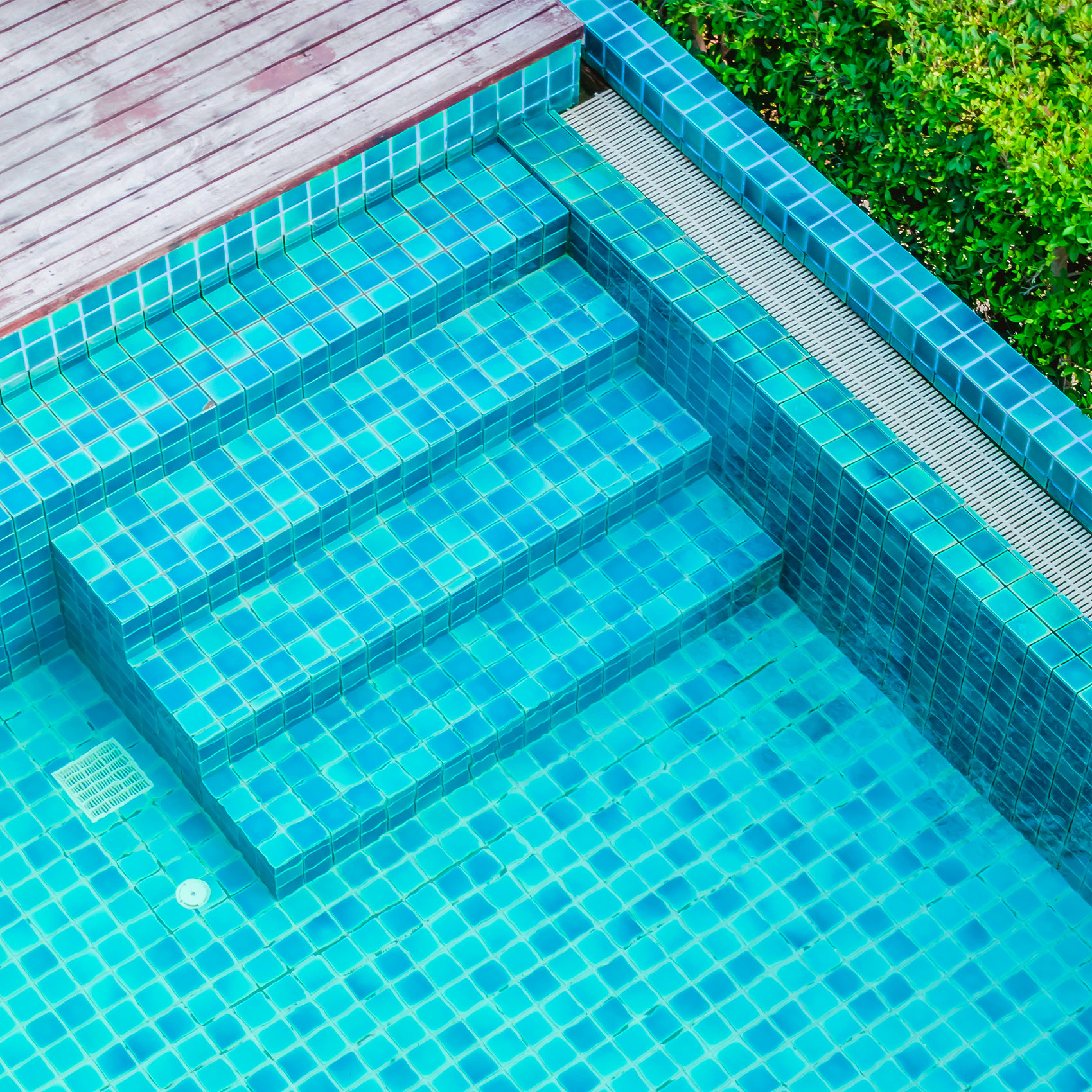 Pool Tile Renovation